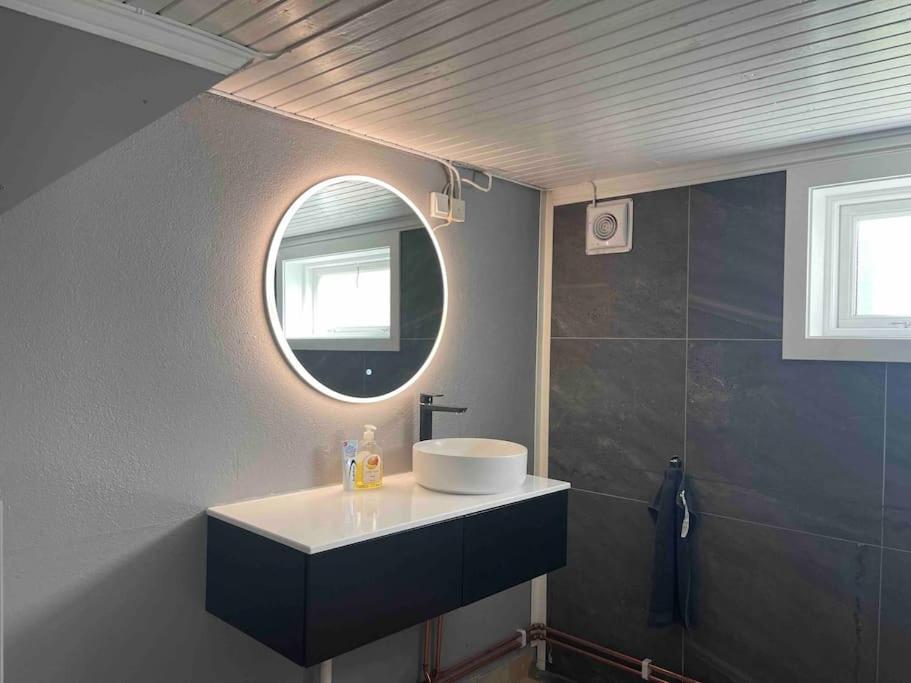 Apartament Fin Sentralt Hybel I Drammen Zewnętrze zdjęcie